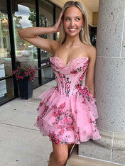 A-Line Sweetheart Strapless Appliquues Tiered Homecoming Dress