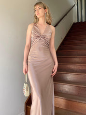 Green Chic Sheath Halter Neck Long Prom Party Dress with Backless Bowknot