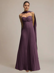 Green Chiffon A Line Off The Shoulder Sleeveless Floor Length Pleated Dress
