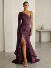 Glamorous Midnight Navy Formal Evening Dress One-Shoulder Ruched Cape Gown