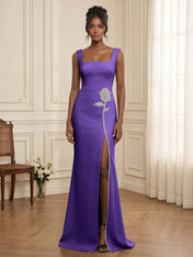 Formal Evening Dress Glamorous Black Square-Neck Crystal Rose Slit Gown