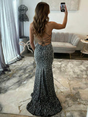 Radiant Yellow Pearl Embellished V-Neck Prom Dresses