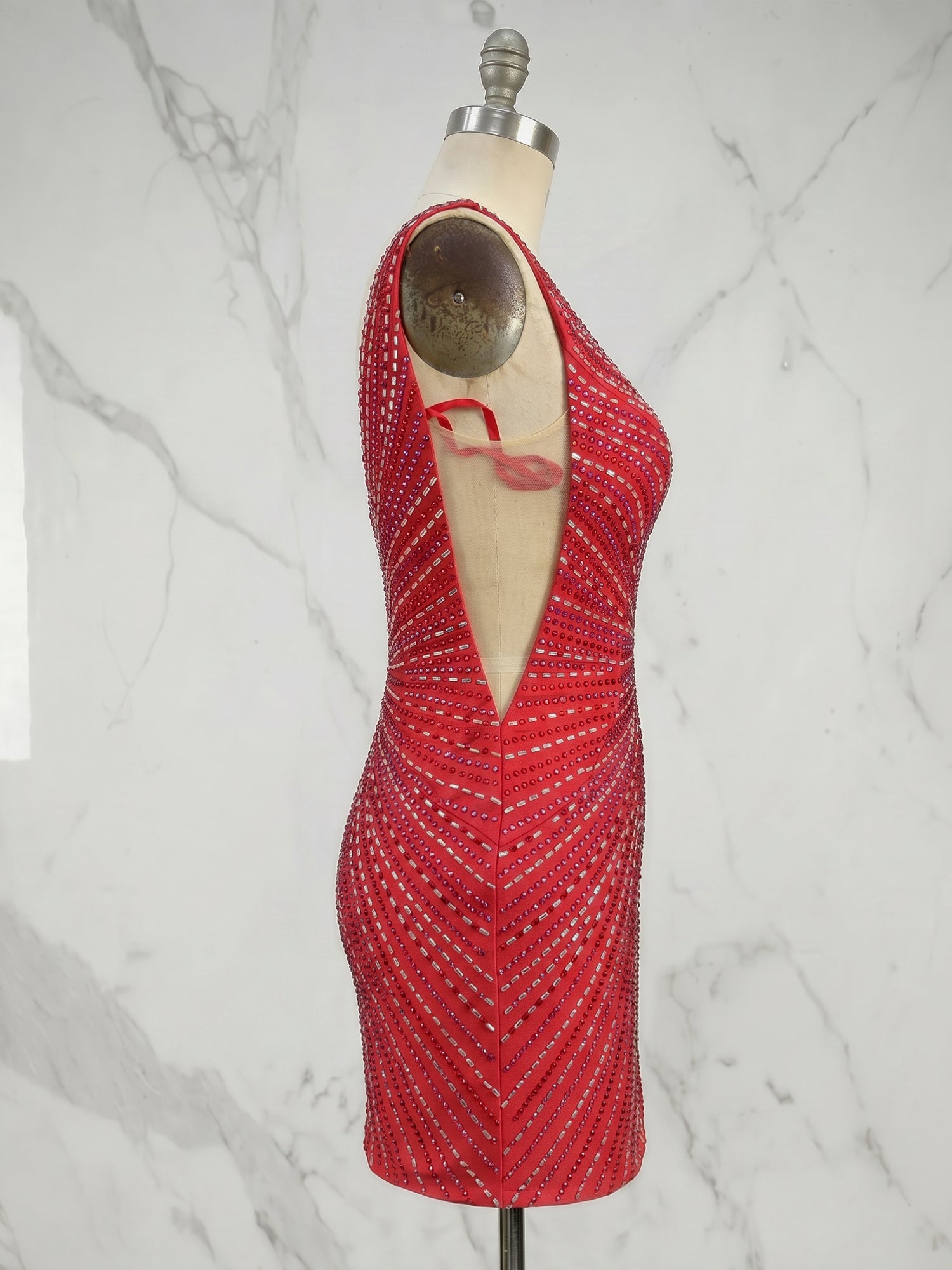 Red Deep V-Neck Allover Rhinestone Starburst Bodycon Short Homecoming Dress