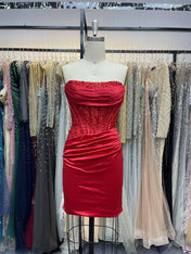 Bodycon Satin Short Homecoming Dress with Appliqeus