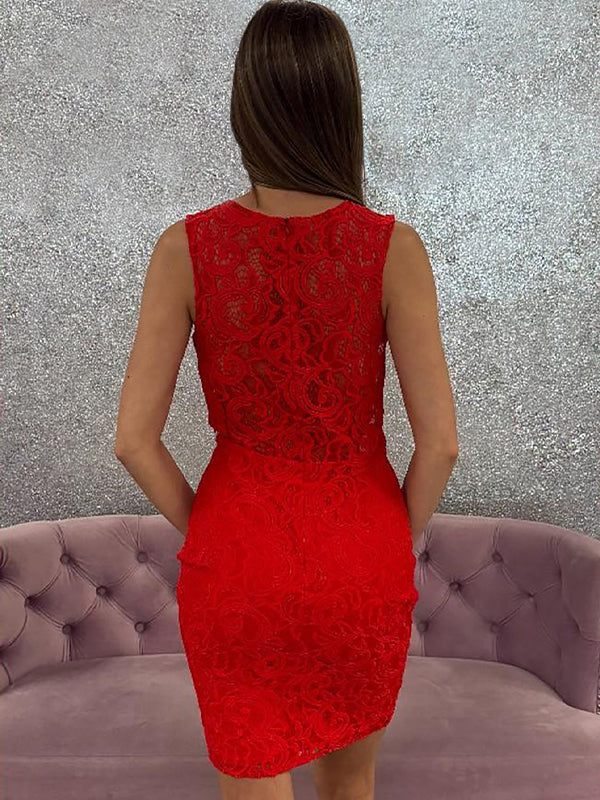 Red Bodycon Sheath Lace Short Homecoming Dress with Appliques