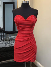 Red Sweetheart Appliques Ruched Short Homecoming Dress