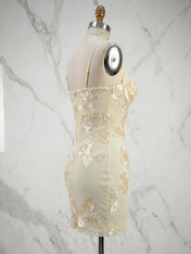 Romantic Butter Yellow Floral Embroidered Short Corset Homecoming Dress