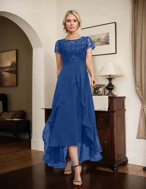 Robe de mère de la mariée asymétrique en mousseline de soie et dentelle, coupe trapèze, décolleté en V, avec nœud, volants et paillettes 