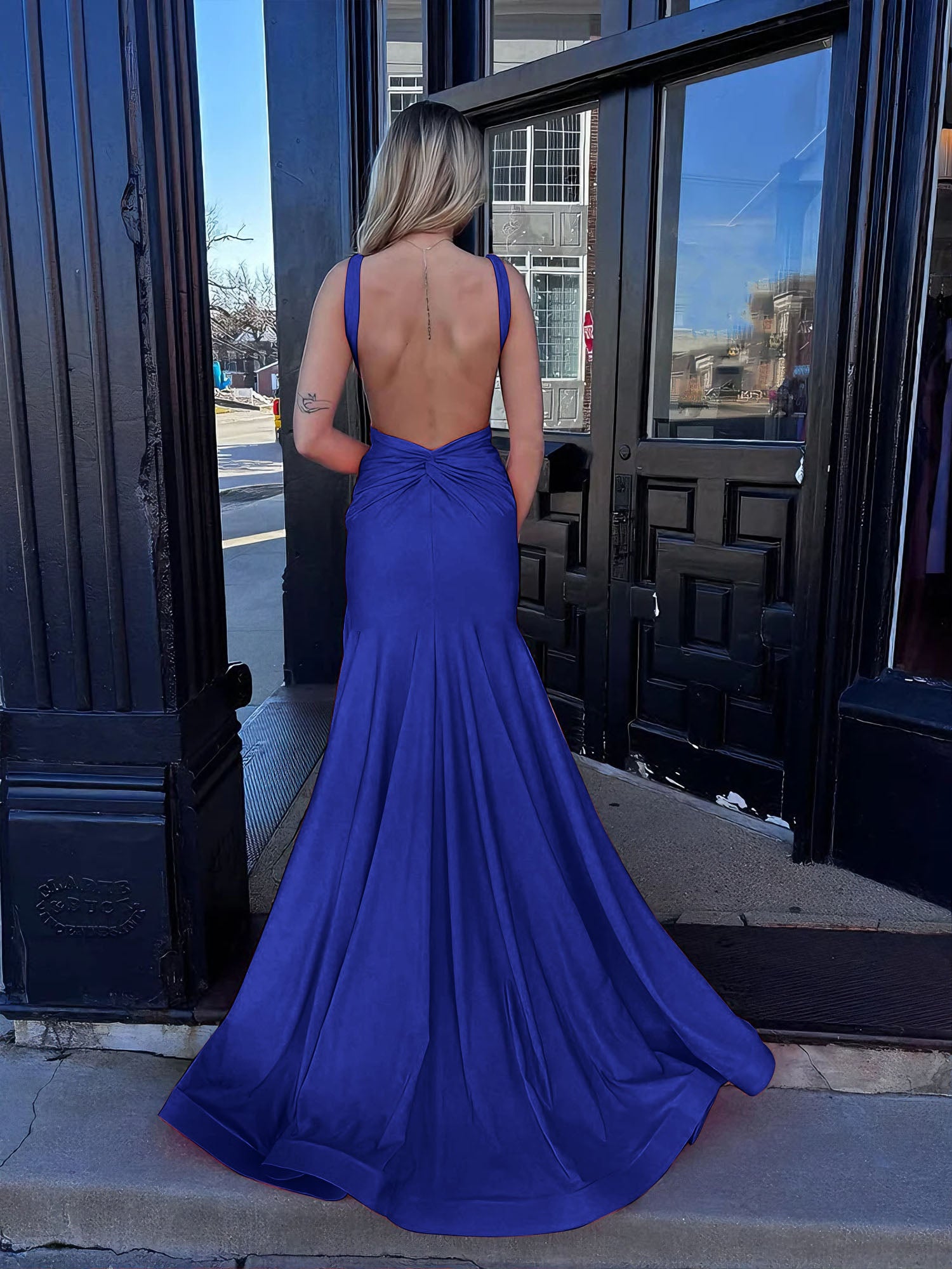 Royal_Blue-73_dee9e1a4-d130-4ad6-817c-18388769a556.jpg