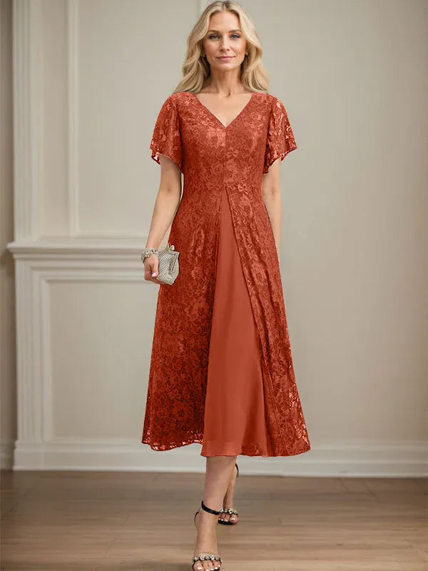 Robe de mère de la mariée en mousseline de soie, coupe trapèze, col en V et longueur thé 