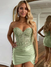Sparkly Sequins Sweetheart Bodycon Homecoming Dress