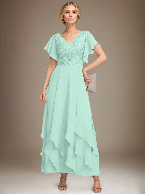 Robe de mère de la mariée trapèze, col en V, longueur cheville, en mousseline de soie et dentelle, avec volants en cascade 