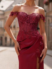 Sheath Off-The-Shoulder Appliques Lace Corset Prom Dress with Slit