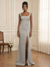 Formal Evening Dress Glamorous Black Square-Neck Crystal Rose Slit Gown