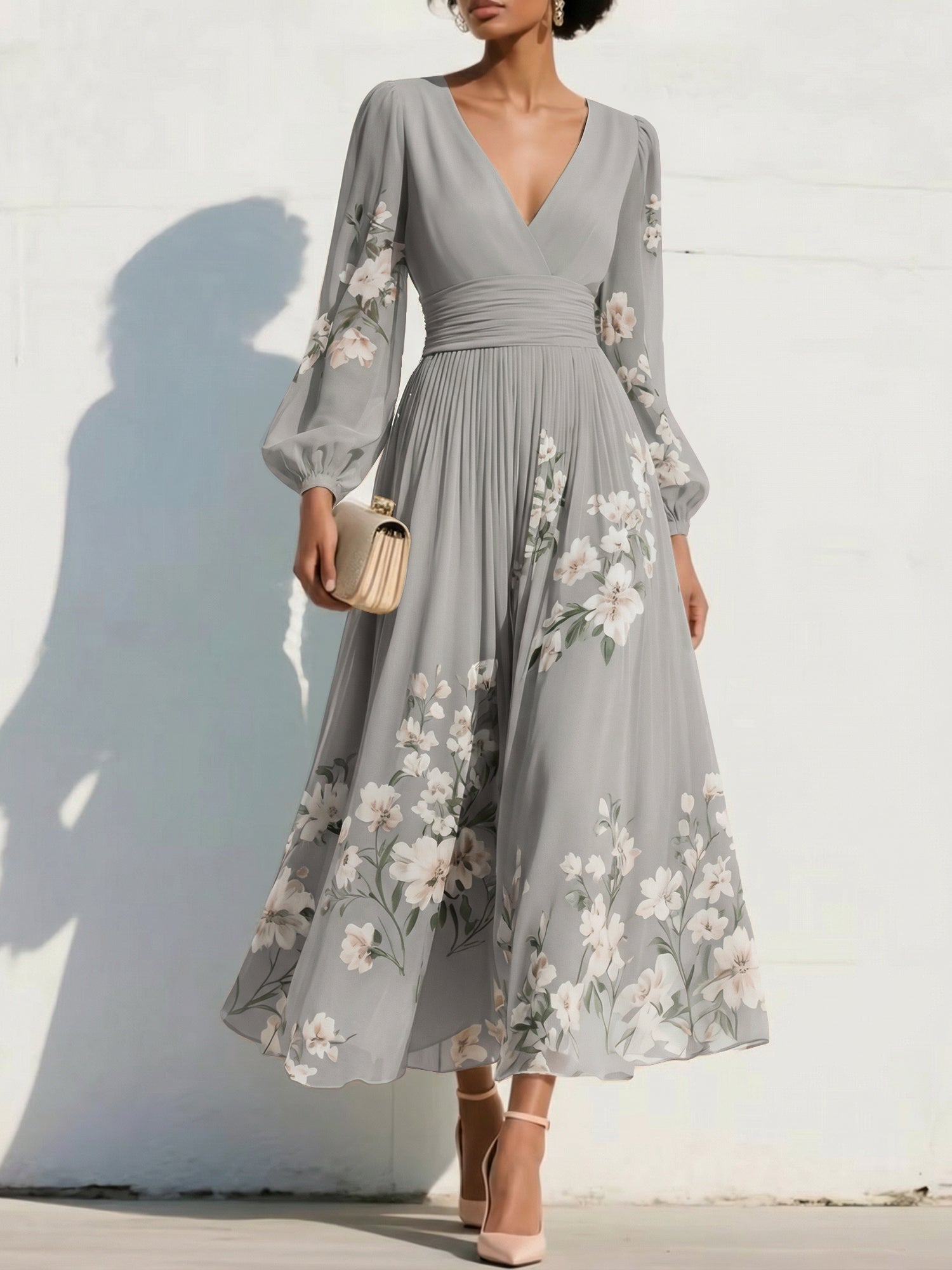 Elegant Floral V-Neck Pleated Midi Dress with Long Sleeves