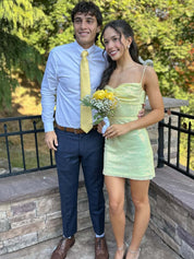 Spaghetti Straps Twist Short Homecoming Dress with Keyhole