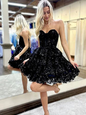 Sparkly Black A-Line Spaghetti Straps Short Homecoming Dress With Appliques