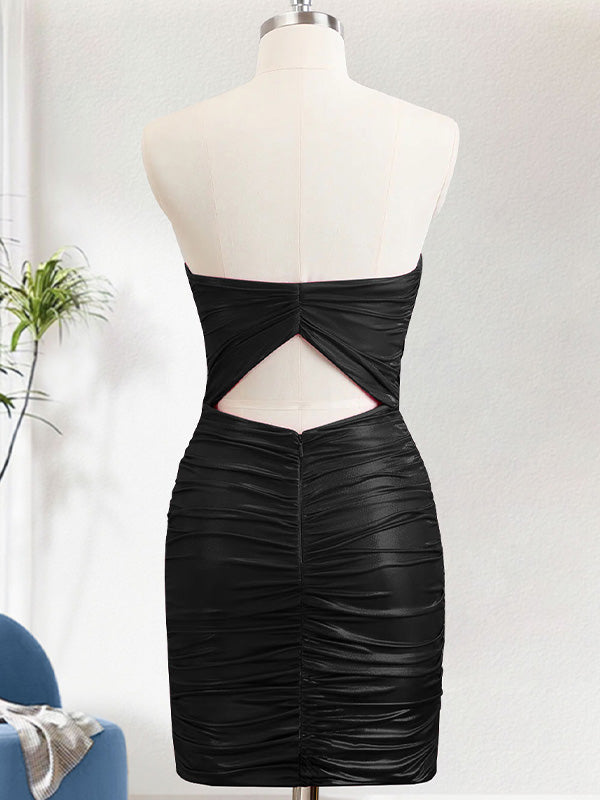 Sparkly Black Bodycon Sweetheart Ruched Short Homecoming Dress