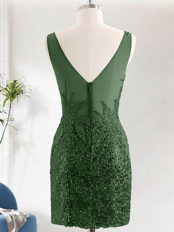 Sparkly Dark Green V-Neck Tight Short Homecoming Dress with Sequins