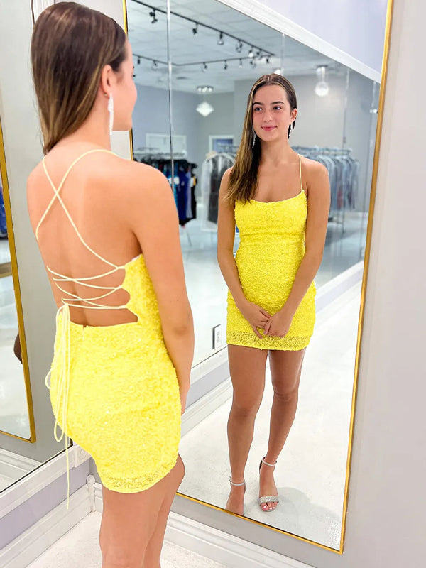 Sparkly Yellow Bodycon Scoop Neck Sequins Short Homecoming Dresses