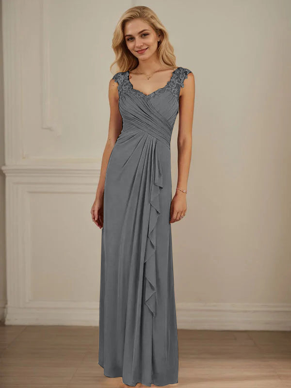 Robe en maille plissée champagne coupe trapèze avec décolleté en cœur 