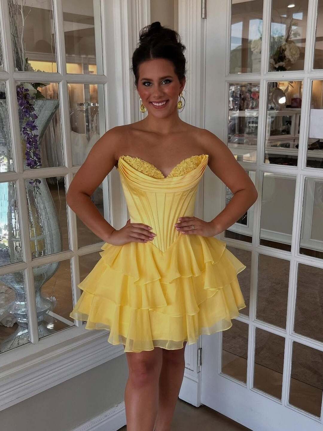 StraplessYellowAppliquesNeckTieredShorthomecomingDress