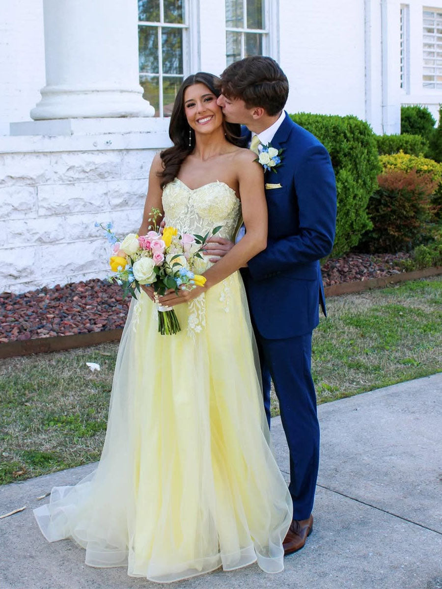 StraplessYellowLaceAppliquesLongDresswithSlit_3.jpg