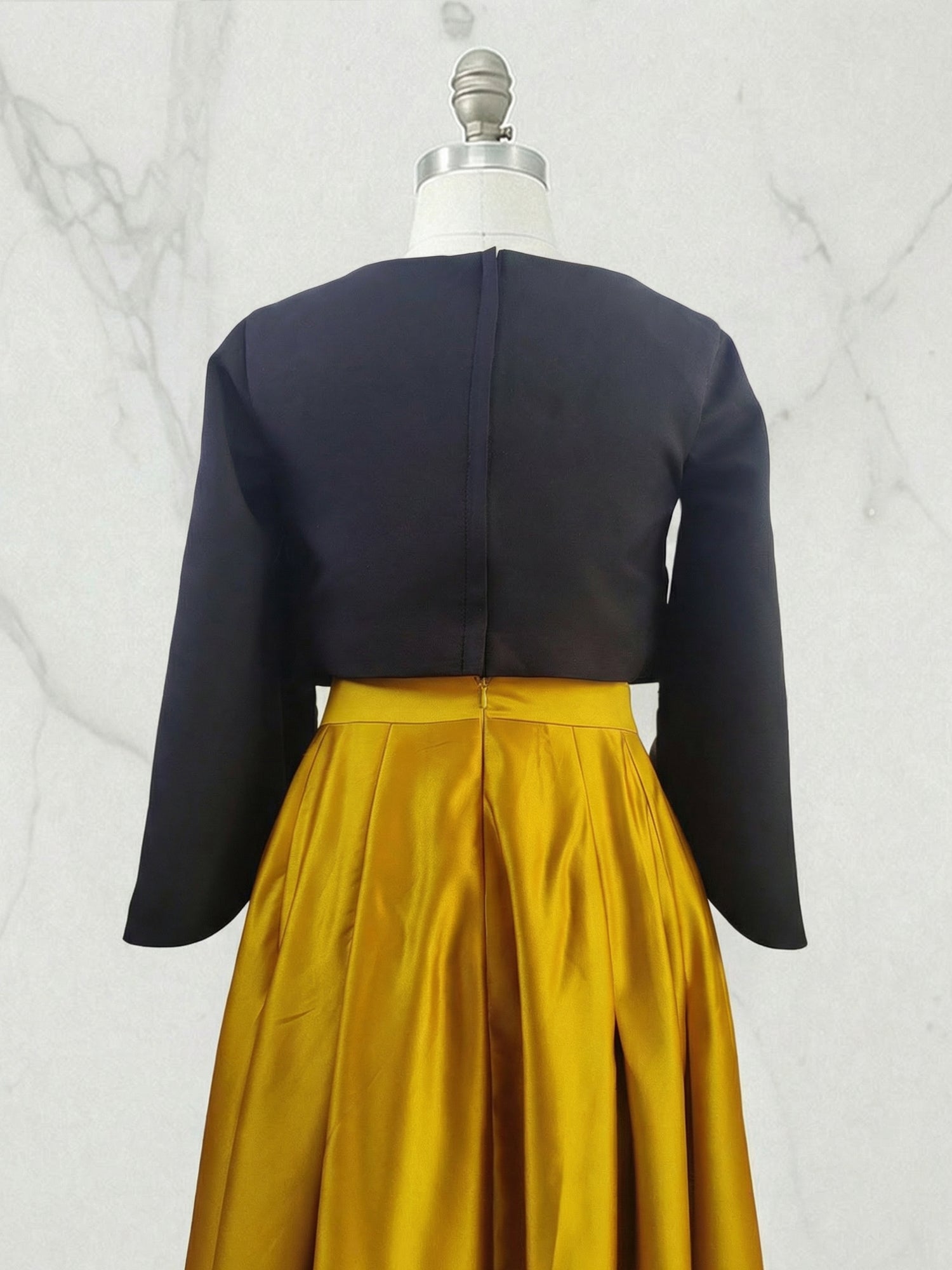Striking Black and Gold Two-Tone Satin Pocket Evening Gown Dress