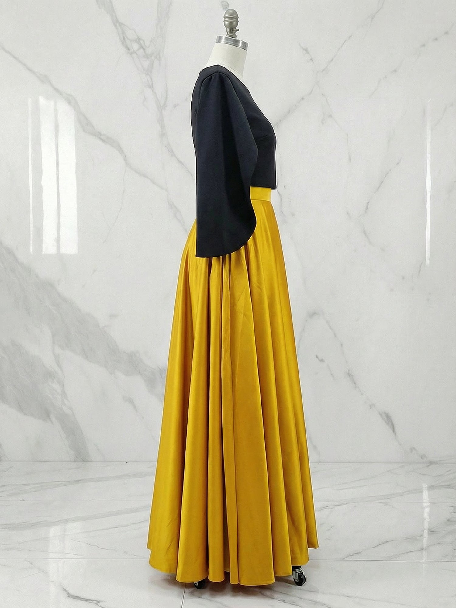 Striking Black and Gold Two-Tone Satin Pocket Evening Gown Dress