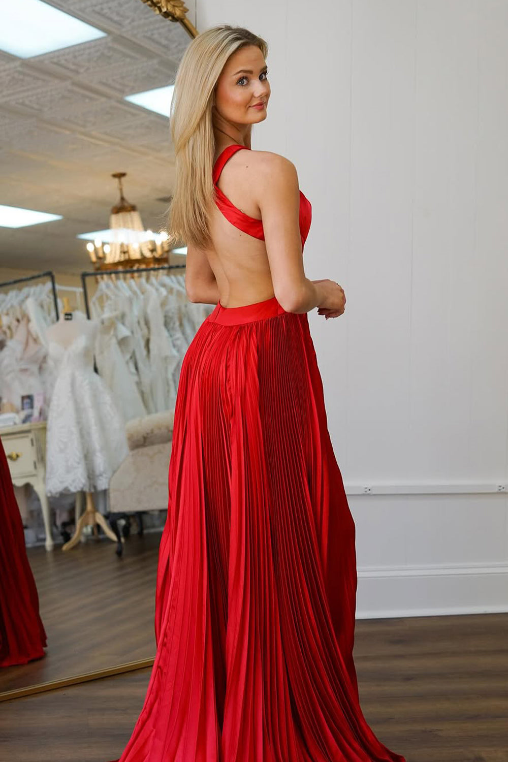 Dreamylily Women Red A-Line Criss-Cross Back Long Pleated Prom Dress With Slit Dreamylily Women Red A-Line Criss-Cross Back Long Pleated Prom Dress With Slit