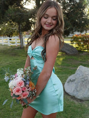 Sweetheart Open Back Chest Short Homecoming Dress