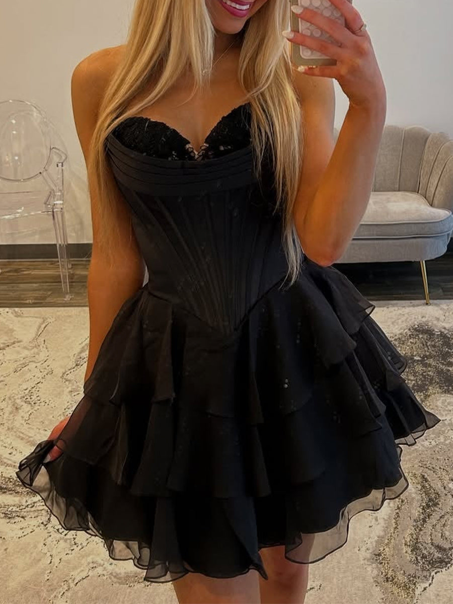 SweetheartStraplessA-LineTieredHomecomingDress_20.jpg