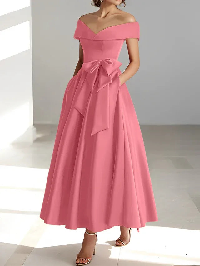 Robe de mère de la mariée coupe A-Line/Princesse, épaules dénudées, sans manches, longueur cheville, avec poches 