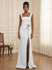 Formal Evening Dress Glamorous Black Square-Neck Crystal Rose Slit Gown