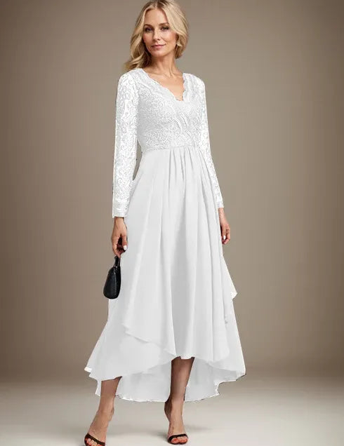 Robe de mère de la mariée asymétrique en mousseline de soie et dentelle, coupe trapèze et col en V 