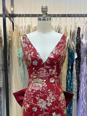 Lilac Floral Embroidered Deep V-Neck Homecoming Dress with Oversized Bow Train