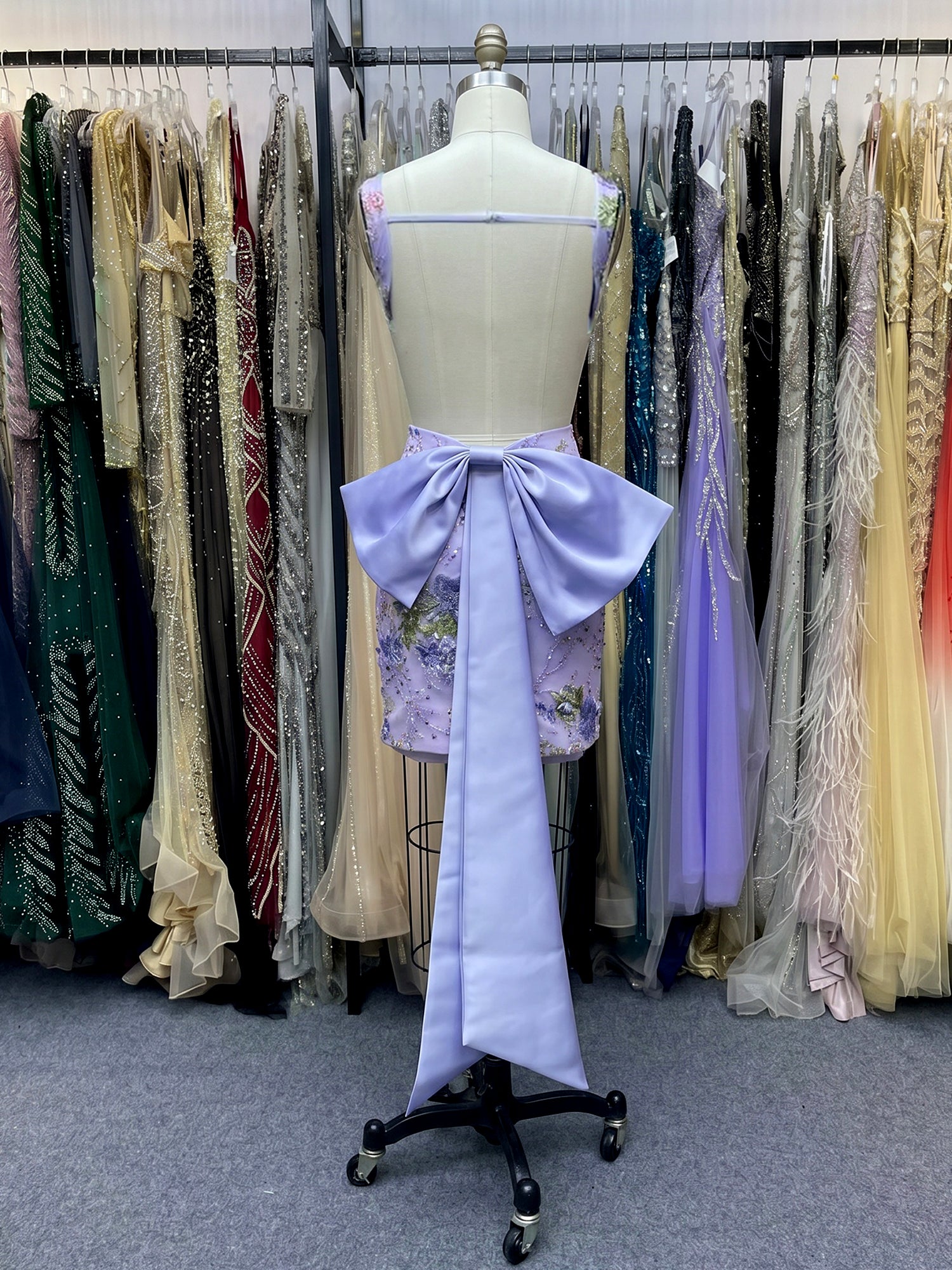 Lilac Floral Embroidered Deep V-Neck Homecoming Dress with Oversized Bow Train