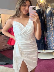 White One Shoulder Ruched Bodycon Short Satin Homecoming Dress with Slit