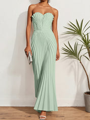 White Pleated Classic Strapless Sleeveless A-Line Maxi Dress