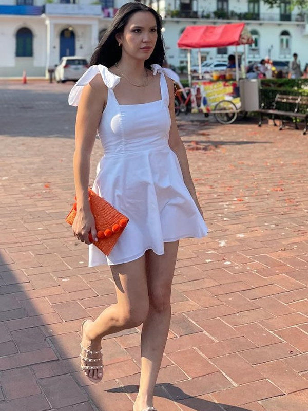 White Square Neck A-Line Mini Homecoming Dress with Bow Straps