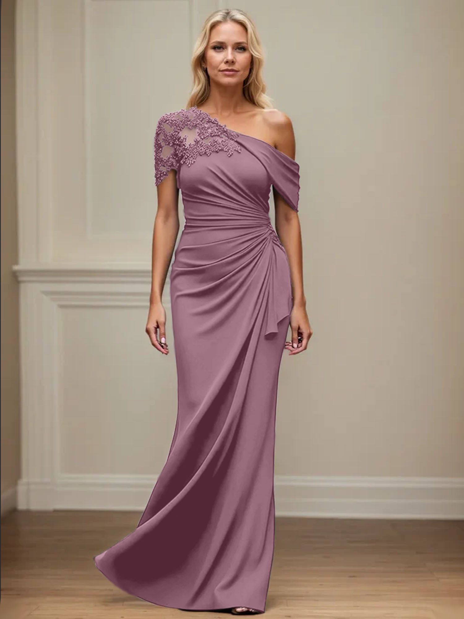Trumpet/Mermaid Asymmetrical Mother of the Bride Dress with Appliques
