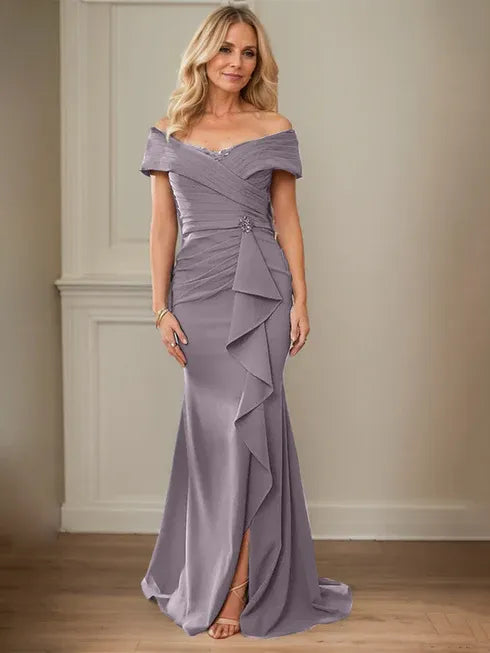 Column V-Neck Illusion Floor-Length Lace Chiffon Mother of the Bride Dress With Pleated Sequins