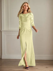 Robe fourreau en crêpe extensible prune pour mère de la mariée 