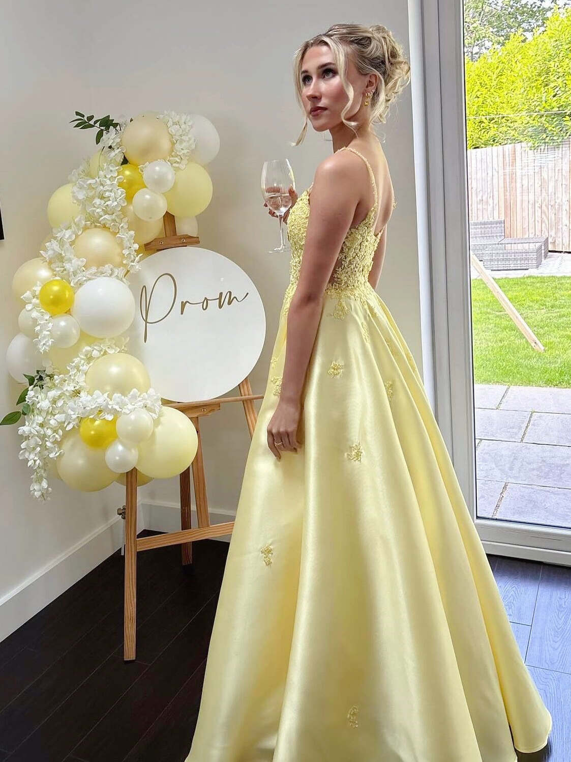 YellowFloralAppliqueSatinA-LineLongPromDress_2_f76378c9-78d5-4403-9dda-88f57df8b052.jpg