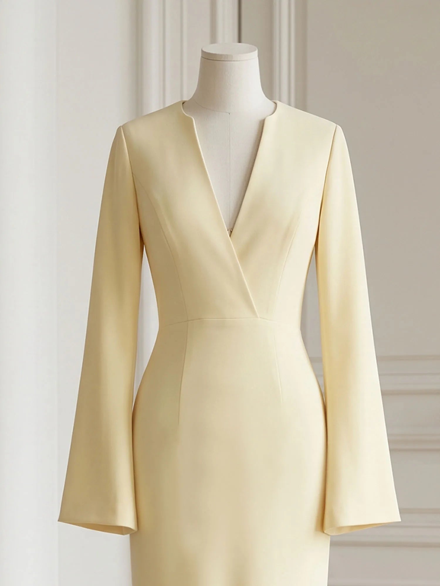 YellowLongBellSleeveMermaidEveningGownwithAsymmetricV-NeckFormalEveningDresses_3.webp