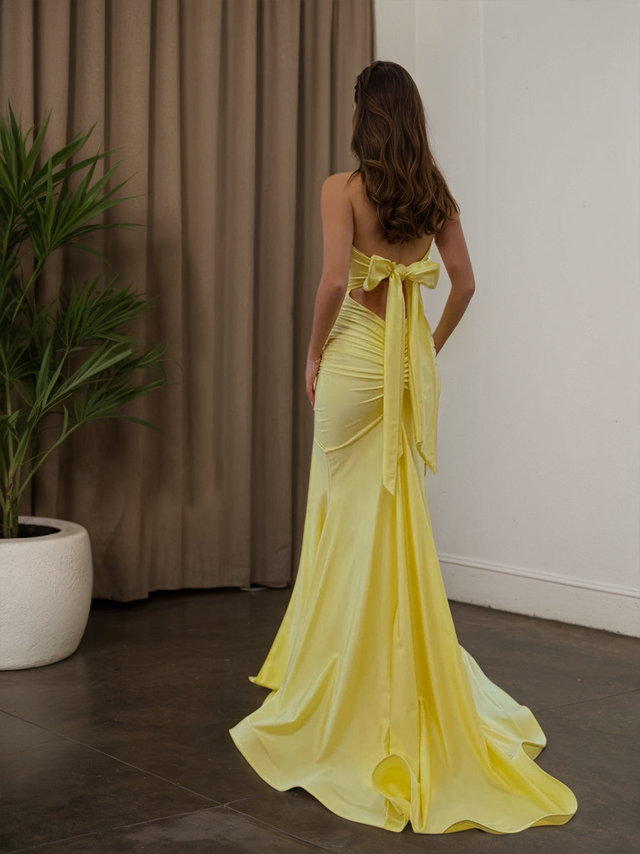 YellowStraplessSweetheartNecklineRuchedEveningGownwithThighSlit_1.jpg