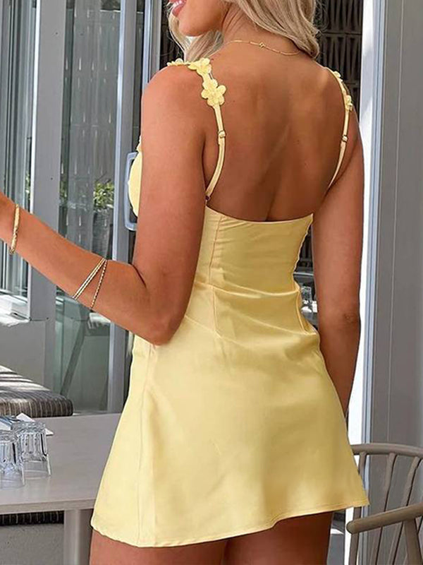 Yellow Bodycon Tight Flower Straps Satin Short Homecoming Dress