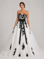 Elegant Floral Lace Applique Strapless A-Line Wedding Dress with Sweep Train