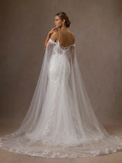 V-Neck Mermaid Lace Appliques Tulle Wedding Gown with Cape Sleeves