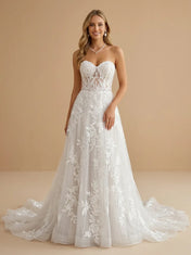 Sweetheart Tiered Lace Applique Tulle A-Line Bridal Gown